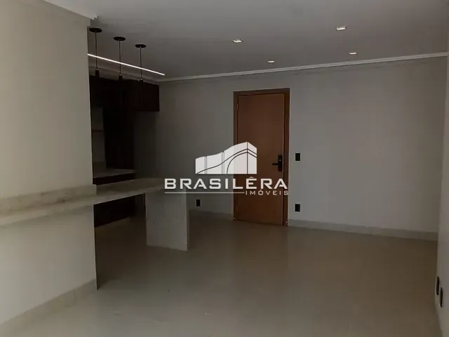 Apartamento 2 quartos e 2 banheiros, à venda, no bairro Setor Bueno em Goiânia