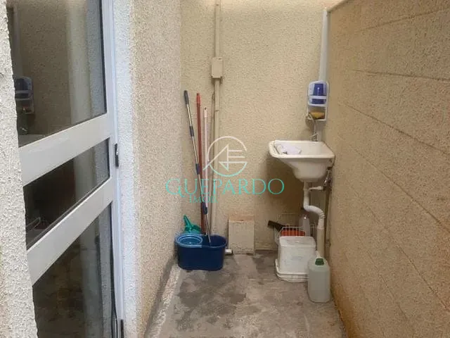Apartamento com 90m² 2 quartos e 1 banheiro, à venda, no bairro Olímpico em Londrina
