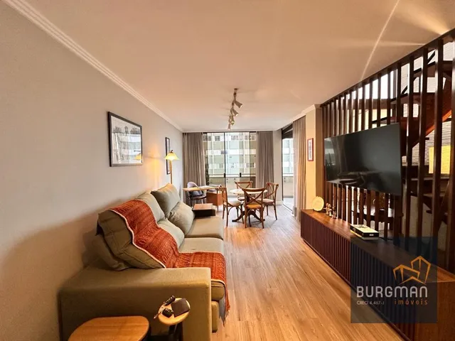Apartamento 3 quartos e 4 banheiros, à venda, no bairro Champagnat em Curitiba