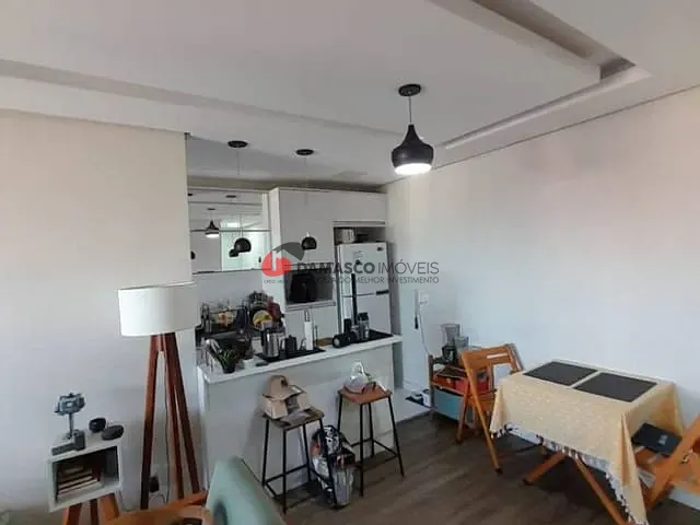 Apartamento 2 quartos e 2 banheiros, para alugar, no bairro Osvaldo Cruz em São Caetano do Sul