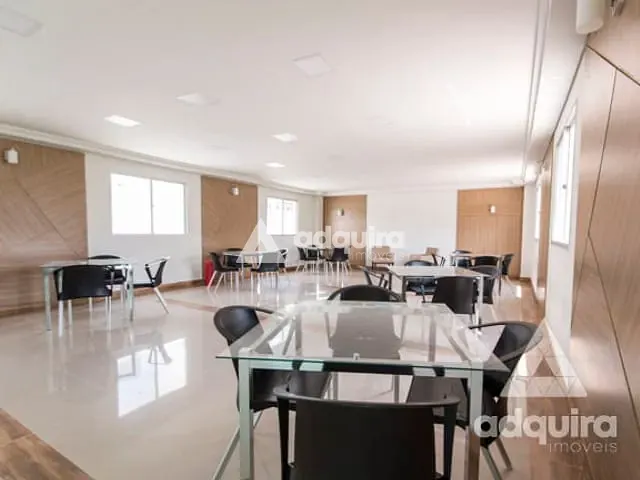 Apartamento com 67m² 2 quartos e 1 banheiro, à venda, no bairro Uvaranas em Ponta Grossa