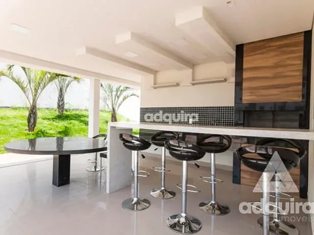 Apartamento com 67m² 2 quartos e 1 banheiro, à venda, no bairro Uvaranas em Ponta Grossa