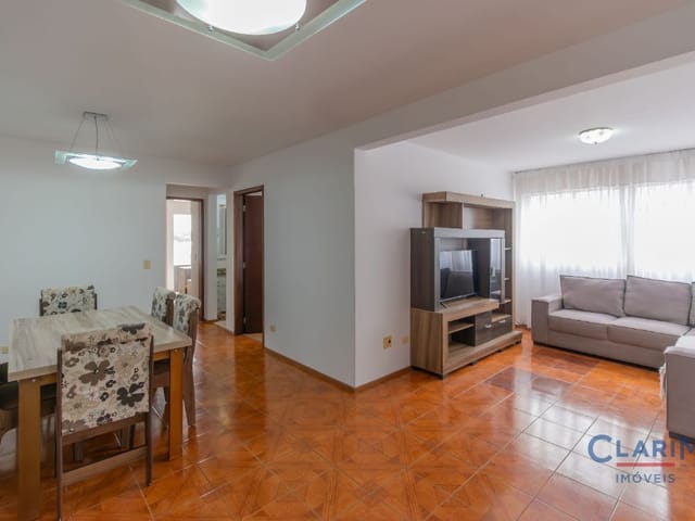 Apartamento 3 quartos e 2 banheiros, à venda, no bairro Vila Operaria em Campo Largo