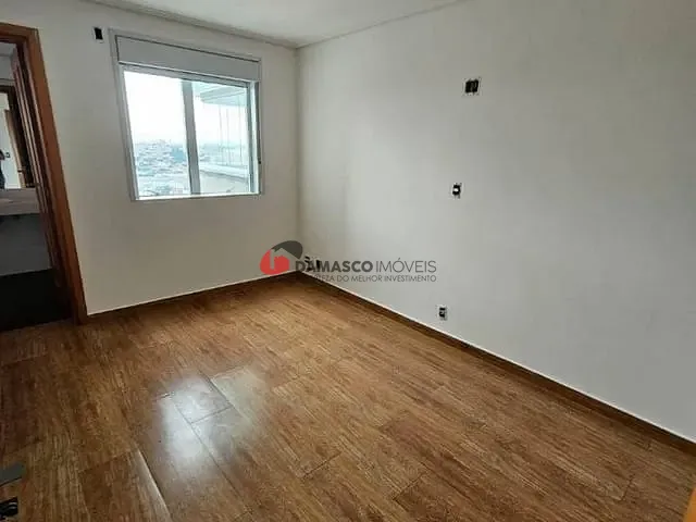 Apartamento 4 quartos e 4 banheiros, à venda, no bairro Santo Antônio em São Caetano do Sul