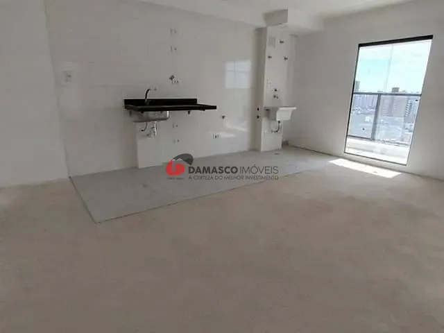 Apartamento 3 quartos e 2 banheiros, para alugar, no bairro Vila Assunção em Santo André