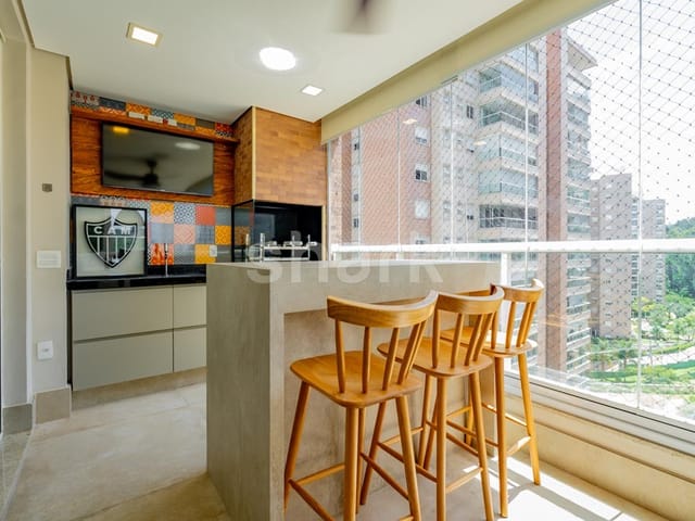 Apartamento com 172m² 3 quartos e 5 banheiros, à venda, no bairro Tamboré em Santana de Parnaíba