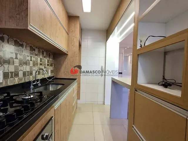 Apartamento 2 quartos e 2 banheiros, à venda, no bairro Cerâmica em São Caetano do Sul