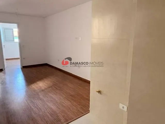Apartamento 2 quartos e 1 banheiro, à venda, no bairro Santa Maria em Santo André
