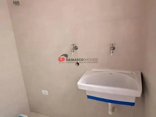 Apartamento 2 quartos e 1 banheiro, à venda, no bairro Santa Maria em Santo André