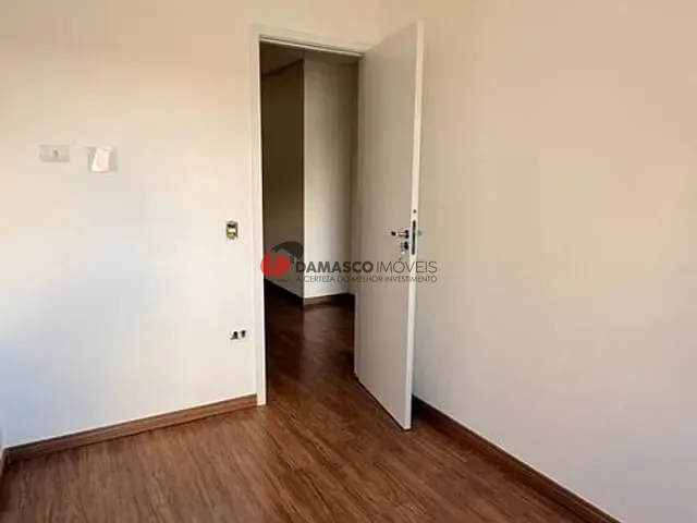 Apartamento 2 quartos e 1 banheiro, à venda, no bairro Santa Maria em Santo André