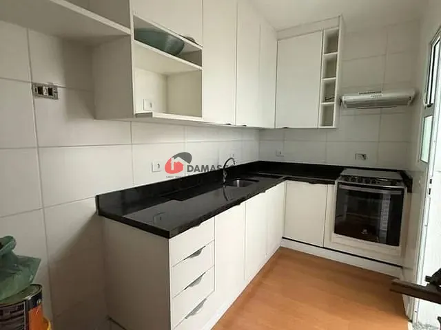 Apartamento 2 quartos e 2 banheiros, à venda, no bairro Vila Guiomar em Santo André