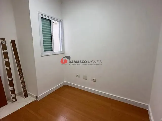 Apartamento 2 quartos e 2 banheiros, à venda, no bairro Vila Guiomar em Santo André