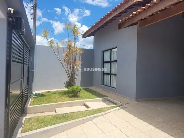 Casa 3 quartos e 3 banheiros, à venda, no bairro Loteamento Residencial Santa Gertrudes em Valinhos