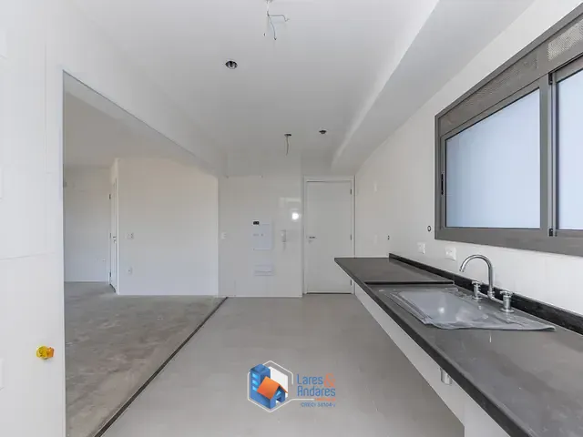 Apartamento com 152m² 3 quartos e 6 banheiros, à venda, no bairro City América em São Paulo