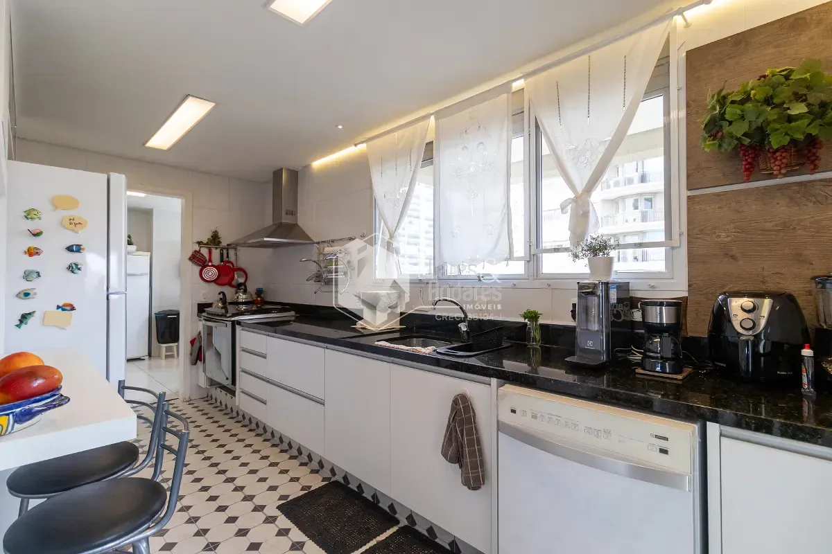 Apartamento, 3 quartos, 251 m² - Foto 25