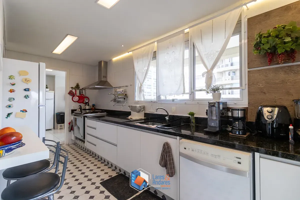 Apartamento, 3 quartos, 251 m² - Foto 25