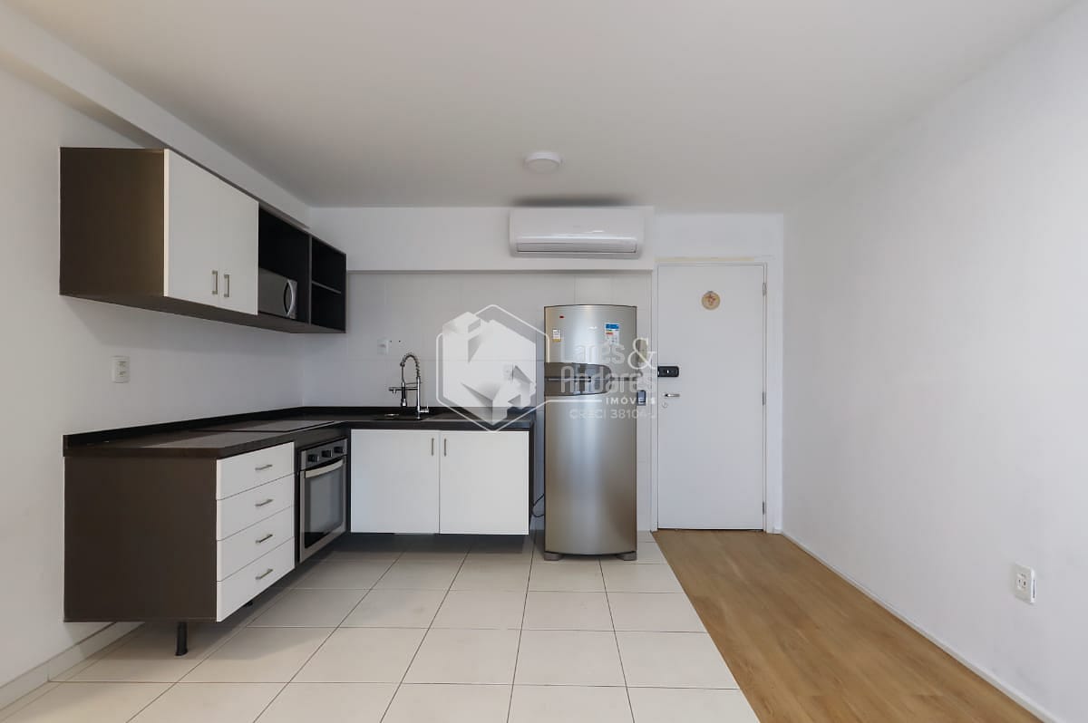 Apartamento à venda com 2 quartos, 69m² - Foto 2