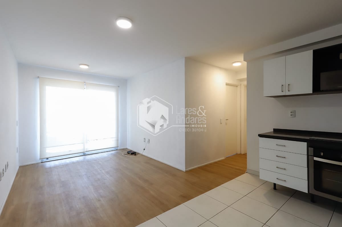 Apartamento à venda com 2 quartos, 69m² - Foto 3
