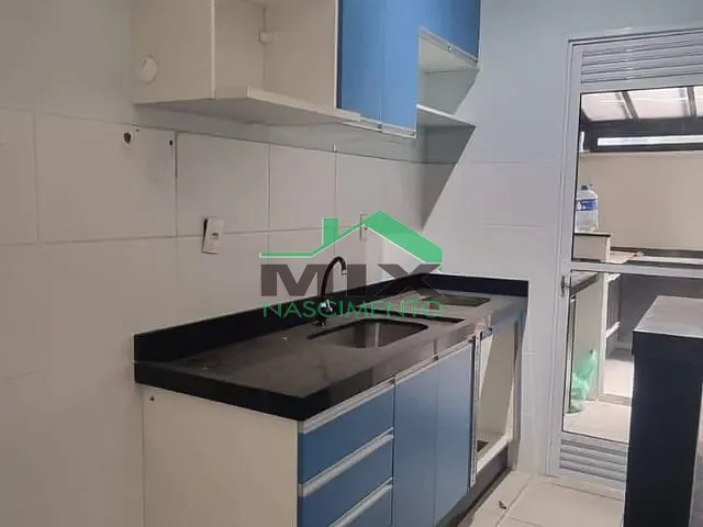 Apartamento com 55m² 2 quartos e 1 banheiro, à venda, no bairro Utinga em Santo André