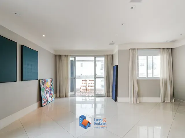 Apartamento com 124m² 3 quartos e 5 banheiros, à venda, no bairro Vila Uberabinha em São Paulo