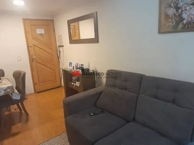 Apartamento 2 quartos e 1 banheiro, à venda, no bairro Jardim Santo André em Santo André