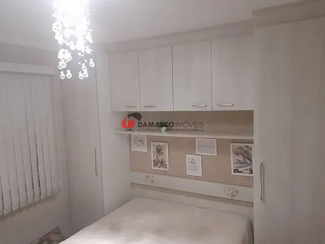 Apartamento 2 quartos e 1 banheiro, à venda, no bairro Jardim Santo André em Santo André