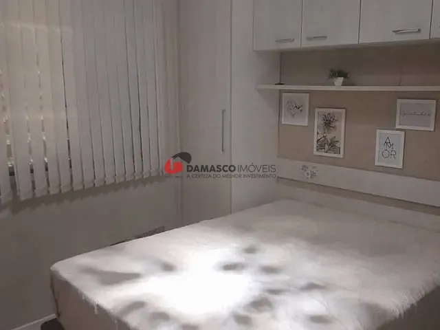 Apartamento 2 quartos e 1 banheiro, à venda, no bairro Jardim Santo André em Santo André