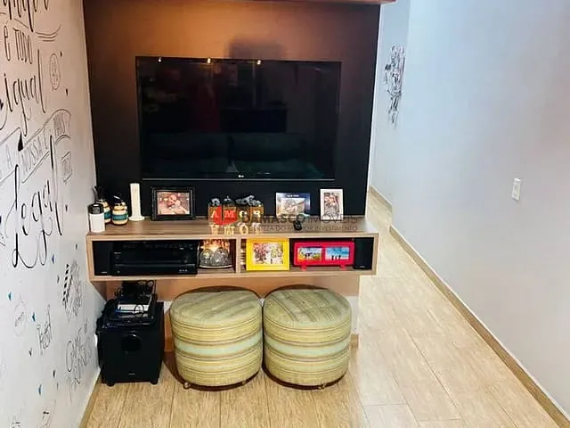Apartamento 2 quartos e 2 banheiros, à venda, no bairro Vila Curuçá em Santo André