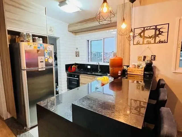 Apartamento 2 quartos e 2 banheiros, à venda, no bairro Vila Curuçá em Santo André