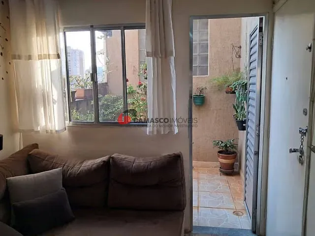 Apartamento 2 quartos e 1 banheiro, à venda, no bairro Olímpico em São Caetano do Sul