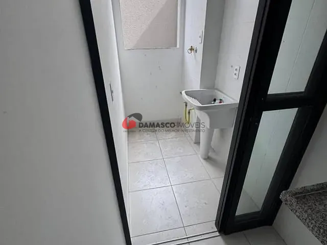 Apartamento 2 quartos e 1 banheiro, à venda, no bairro Jardim Bela Vista em Santo André