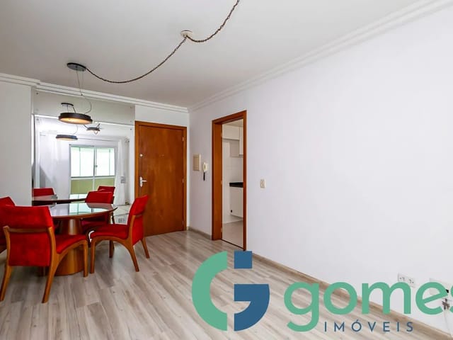 Apartamento 2 quartos e 1 banheiro, para alugar, no bairro Água Verde em Curitiba