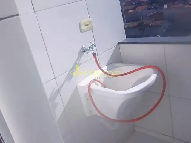 Apartamento 2 quartos e 1 banheiro, à venda, no bairro Loteamento Residencial Andrade em Pindamonhangaba