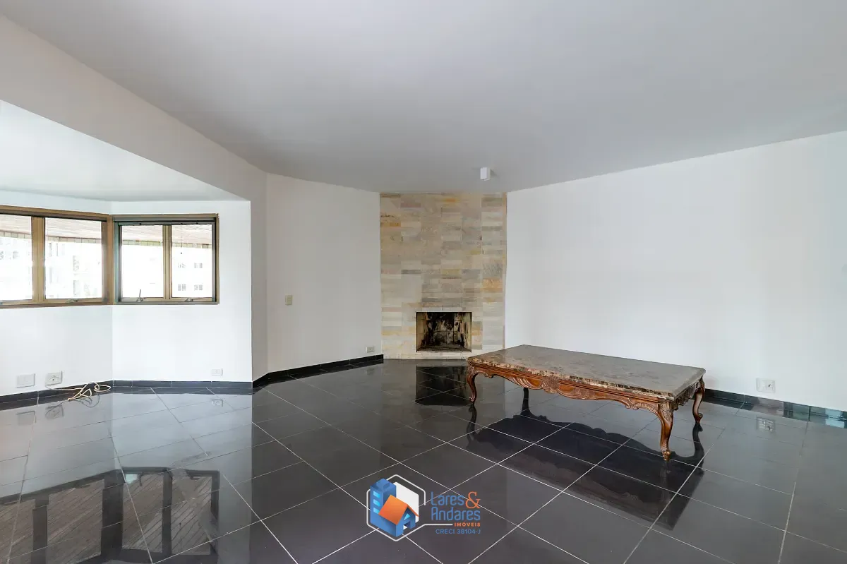 Apartamento, 3 quartos, 251 m² - Foto 1
