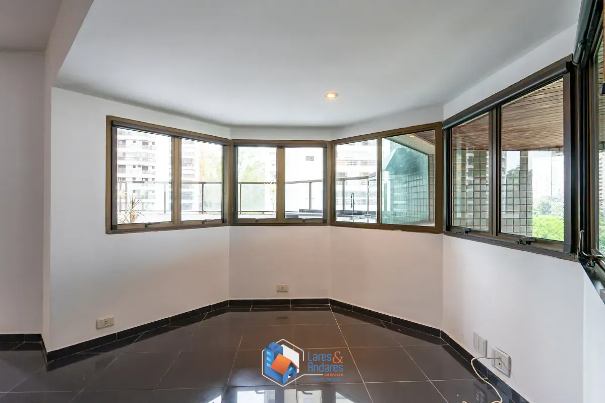 Apartamento, 3 quartos, 251 m² - Foto 4
