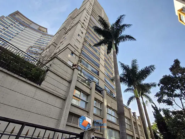 Apartamento com 1920m² 3 quartos e 4 banheiros, à venda, no bairro Brooklin em São Paulo