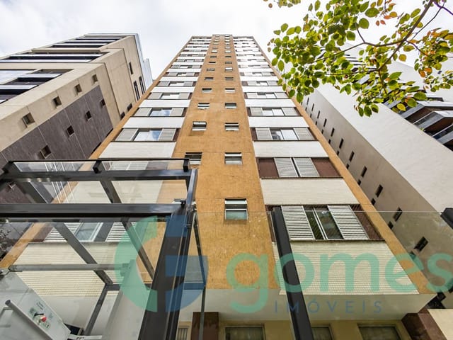 Apartamento 3 quartos e 3 banheiros, para alugar, no bairro Água Verde em Curitiba
