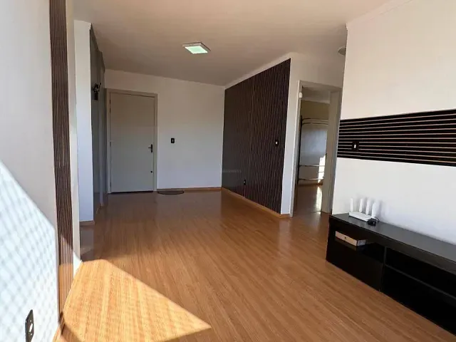 Apartamento 2 quartos e 1 banheiro, à venda, no bairro Diamantino em Caxias do Sul