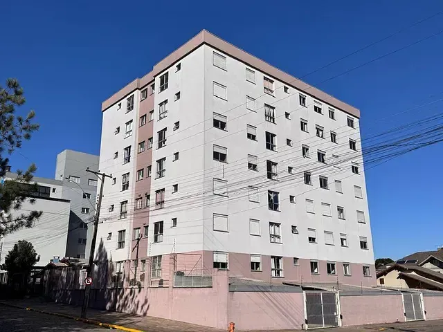 Apartamento 2 quartos e 1 banheiro, à venda, no bairro Diamantino em Caxias do Sul