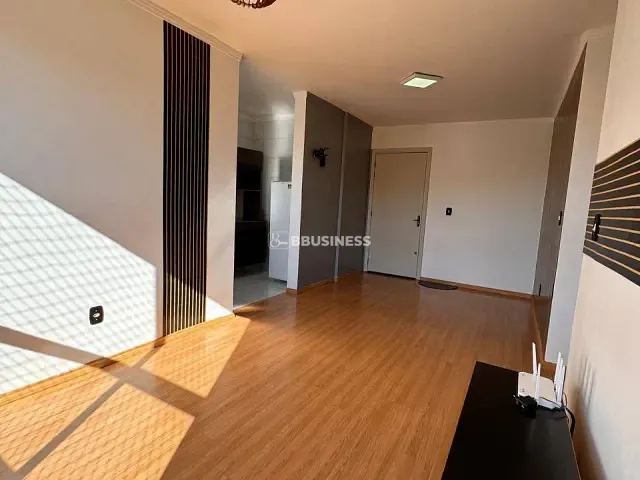 Apartamento 2 quartos e 1 banheiro, à venda, no bairro Diamantino em Caxias do Sul