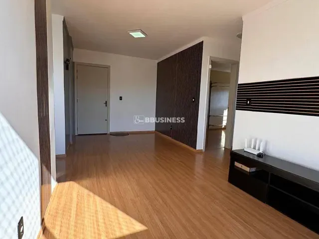 Apartamento 2 quartos e 1 banheiro, à venda, no bairro Diamantino em Caxias do Sul