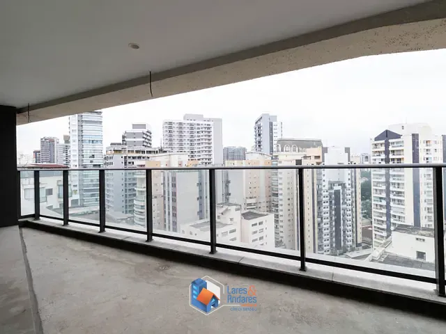 Apartamento com 2500m² 3 quartos e 3 banheiros, à venda, no bairro Vila Olímpia em São Paulo