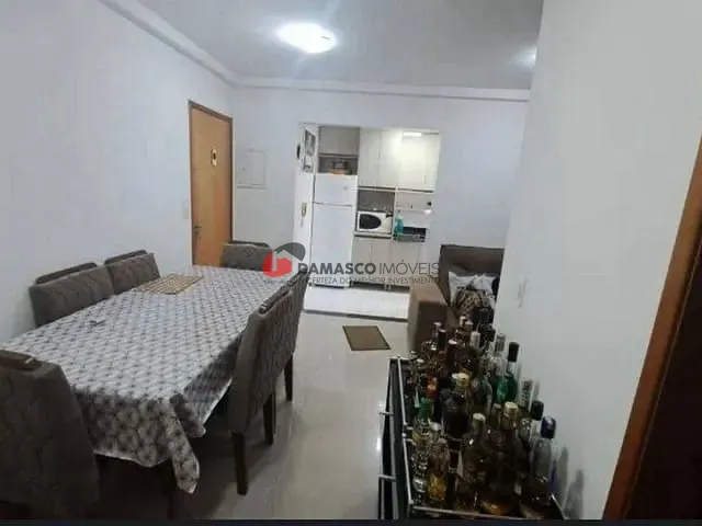 Apartamento 2 quartos e 1 banheiro, à venda, no bairro Vila Floresta em Santo André