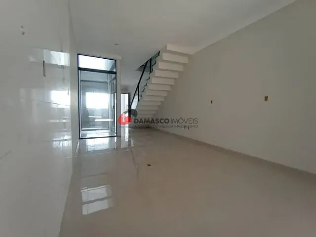 Sobrado 3 quartos e 2 banheiros, à venda, no bairro Vila California em São Paulo