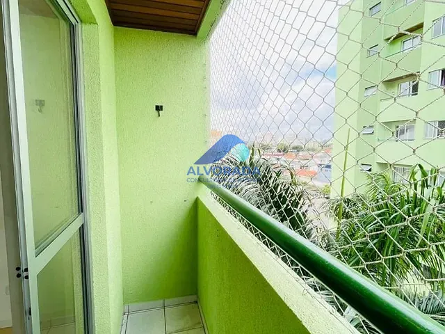Apartamento 2 quartos e 1 banheiro, à venda, no bairro Parque Industrial em São José dos Campos
