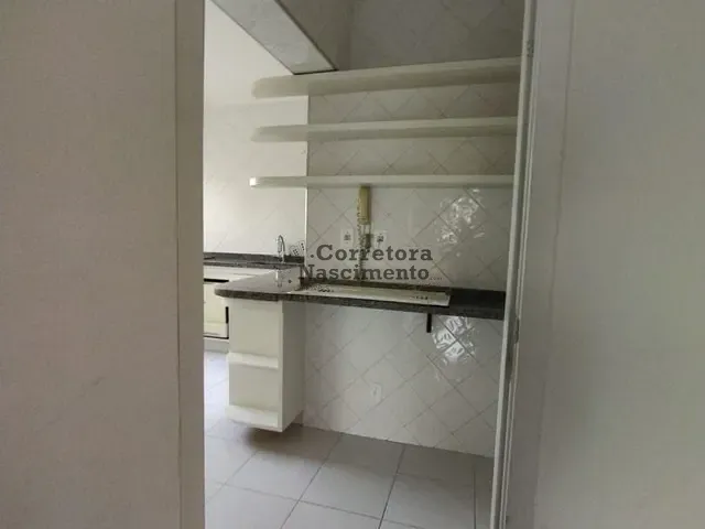 Apartamento 4 quartos e 2 banheiros, à venda ou para alugar, no bairro Jardim Aquarius em São José dos Campos