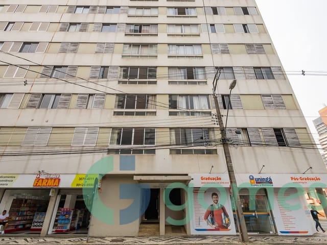 Apartamento 3 quartos e 2 banheiros, à venda, no bairro Centro em Curitiba