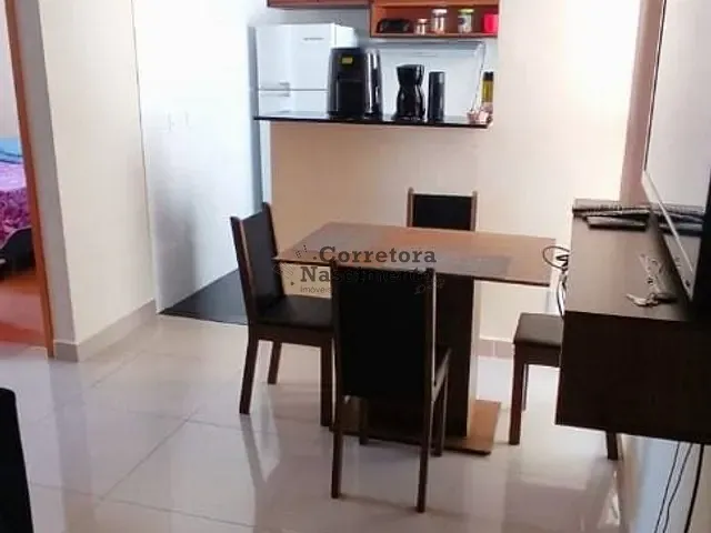 Apartamento 2 quartos e 1 banheiro, para alugar, no bairro Cerejeiras em São José dos Campos