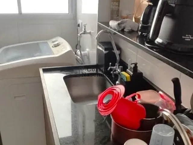 Apartamento 2 quartos e 1 banheiro, para alugar, no bairro Cerejeiras em São José dos Campos