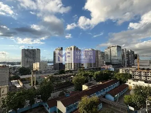 Apartamento 2 quartos e 1 banheiro, à venda, no bairro Santo Cristo em Rio de Janeiro